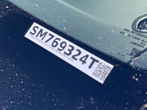 Used 2025 Honda HR-V Sport image 31