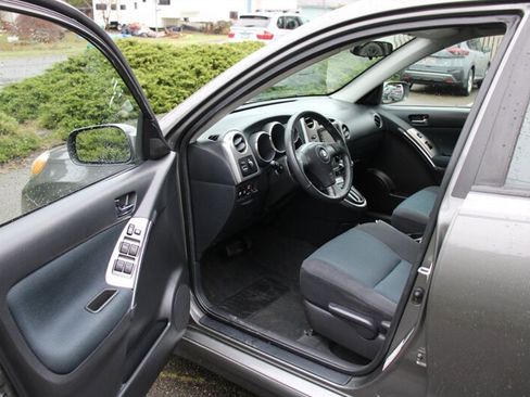 Used 2006 Toyota Matrix XR image 5