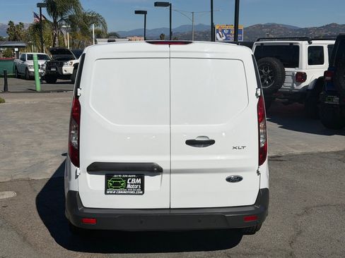 Used 2017 Ford Transit Connect XLT image 8