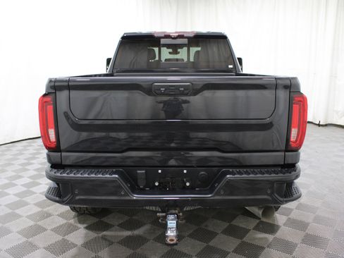 Used 2020 GMC Sierra 2500 Denali w/ Denali Ultimate Package image 32