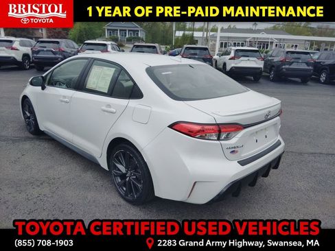 Used 2023 Toyota Corolla SE w/ Carpet Mat Package (TMS) FWD image 5