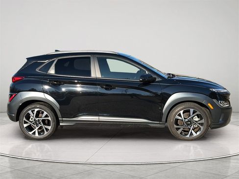 Used 2023 Hyundai Kona Limited image 14