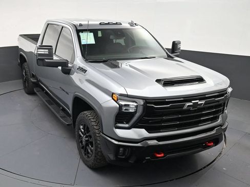 Used 2026 Chevrolet Silverado 2500 LTZ w/ Trail Boss Package AWD/4WD image 18
