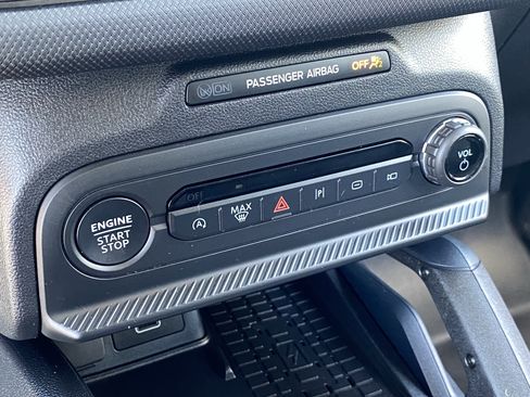 Used 2025 Ford Bronco Sport Badlands AWD/4WD image 24
