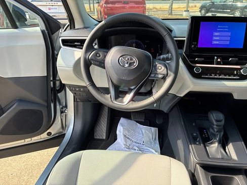 New 2026 Toyota Corolla Cross LE image 18