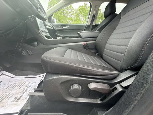 Used 2022 Ford Edge SE AWD/4WD image 12