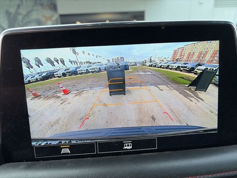 Used 2021 Chevrolet Tahoe RST image 7