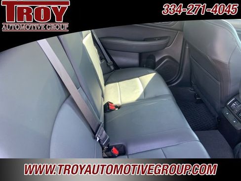 Used 2017 Subaru Outback 2.5i Limited image 29