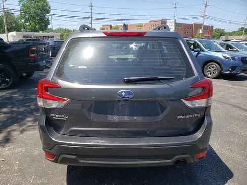 Used 2023 Subaru Forester AWD/4WD image 4
