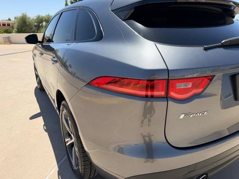 Used 2017 Jaguar F-PACE R-Sport AWD/4WD image 18