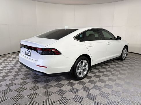 New 2026 Honda Accord LX image 9