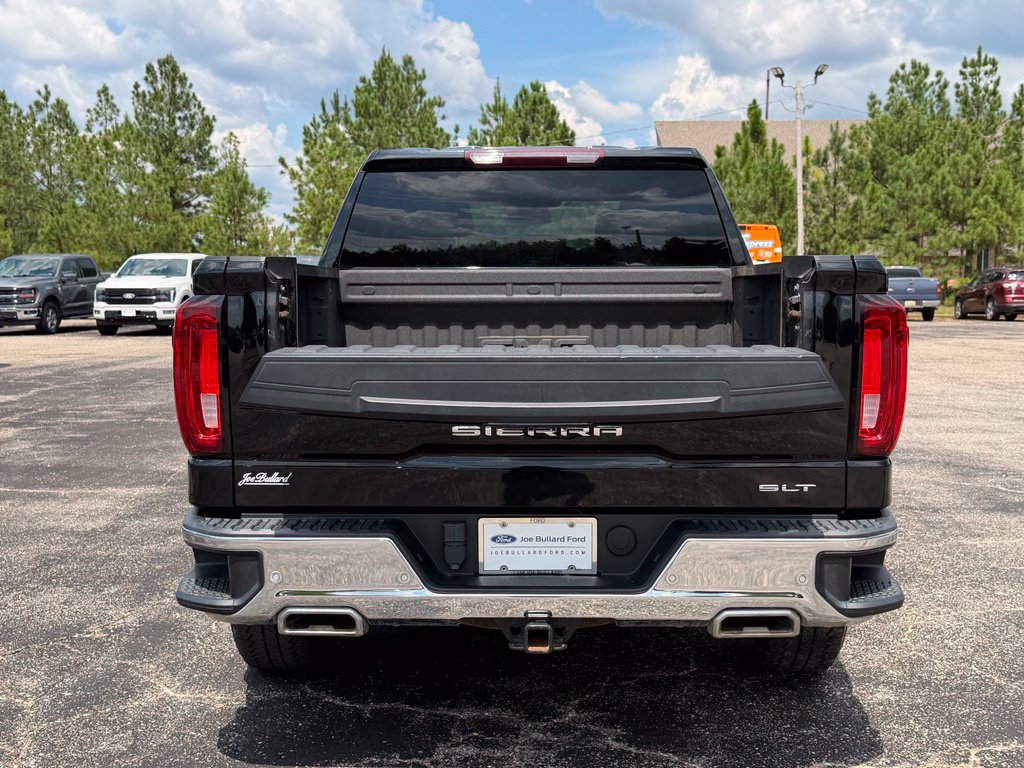 Used 2024 GMC Sierra 1500 SLT AWD/4WD image 8