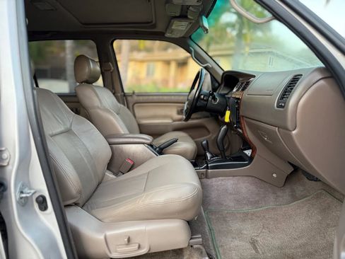 Used 1997 Toyota 4Runner Limited image 23