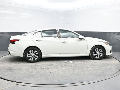 Used 2021 Nissan Altima 2.5 S image 8