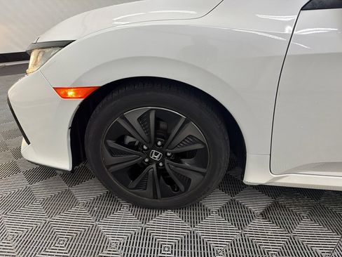 Used 2019 Honda Civic EX image 11