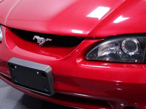 Used 1994 Ford Mustang GT image 17