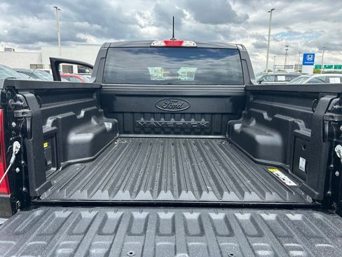 Certified 2024 Ford Maverick XLT w/ XLT Luxury Package FWD image 27