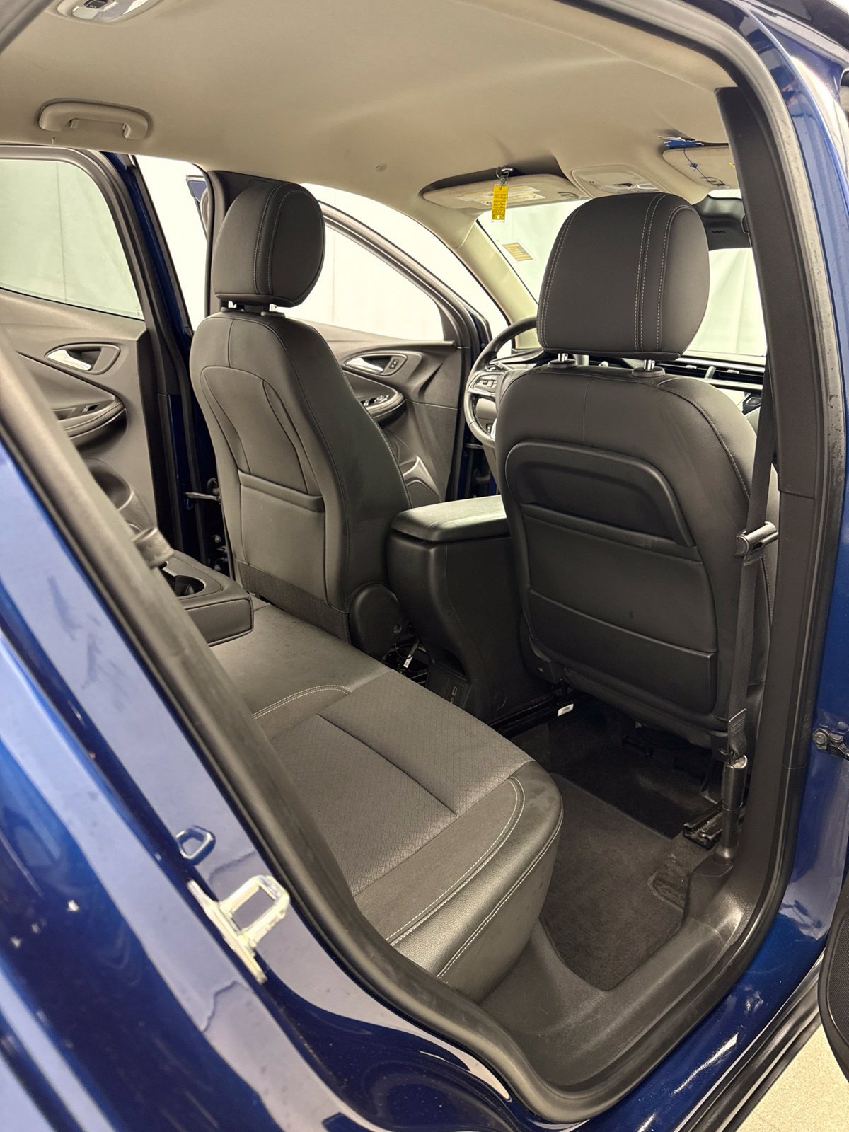 Used 2023 Buick Encore GX Select FWD image 28