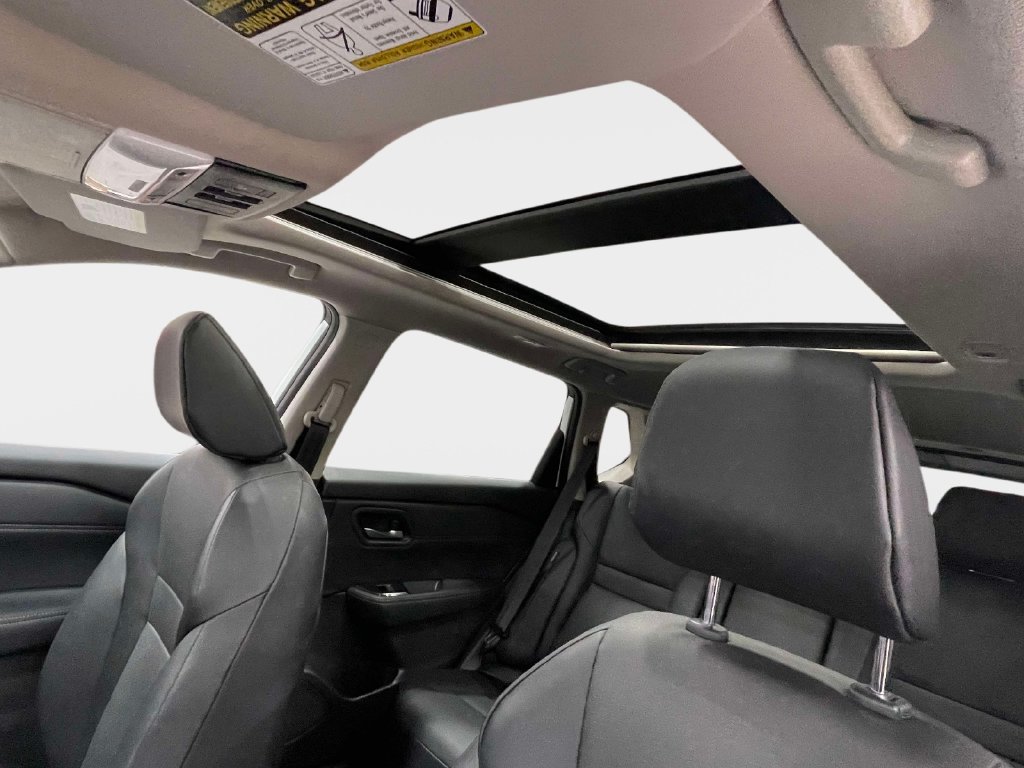 Used 2026 Nissan Rogue Dark Armor FWD image 19
