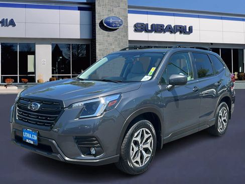 Certified 2024 Subaru Forester Premium AWD/4WD image 1