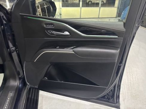 Used 2021 Cadillac Escalade Sport w/ Driver Assist Tech Package image 36