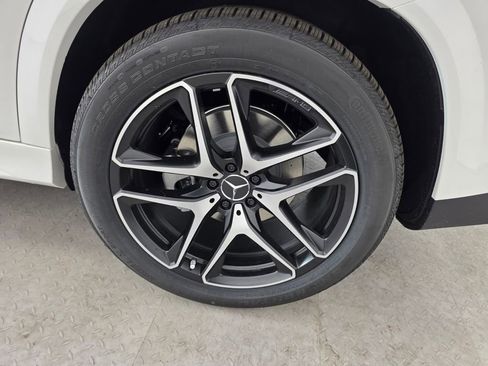 New 2026 Mercedes-Benz GLE 53 AMG 4MATIC Coupe image 12