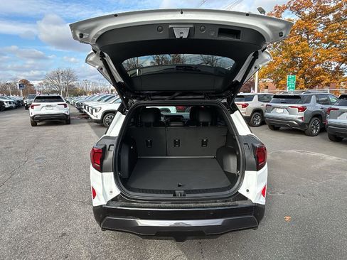 New 2026 GMC Terrain AT4 w/ Convenience Package III image 30