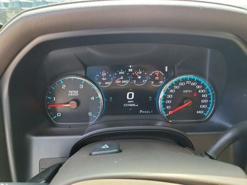 Used 2017 GMC Sierra 3500 Denali w/ Duramax Plus Package AWD/4WD image 10