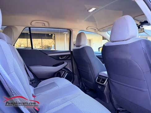 Used 2024 Subaru Outback Premium image 23