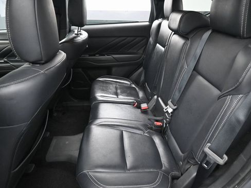 Used 2022 Mitsubishi Outlander SEL image 27