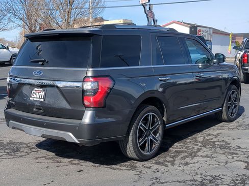 Used 2021 Ford Expedition Limited image 3