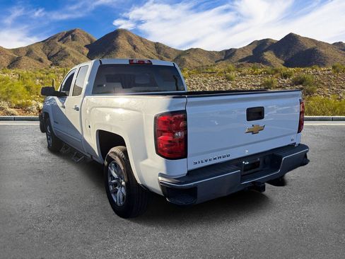 Used 2018 Chevrolet Silverado 1500 LT w/ All Star Edition RWD image 3