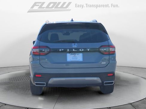 Certified 2026 Honda Pilot EX-L image 6