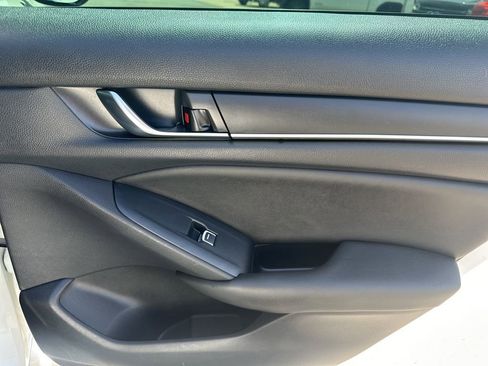 Used 2020 Honda Accord Sport image 26