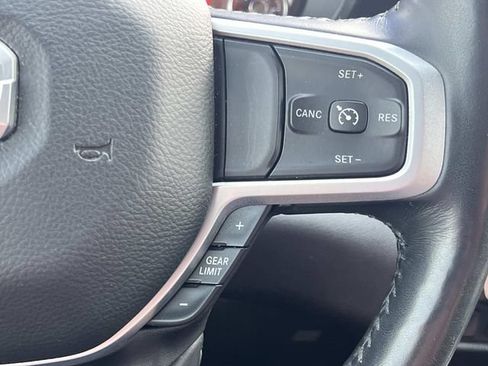 Used 2020 RAM 1500 Big Horn AWD/4WD image 25
