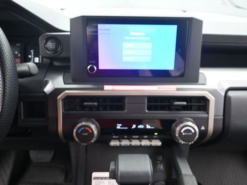 Used 2026 Toyota Tacoma SR5 RWD image 6