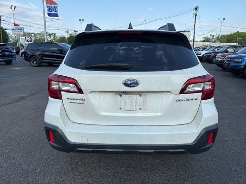 Used 2019 Subaru Outback 2.5i Limited w/ Protection Package #1 AWD/4WD image 3