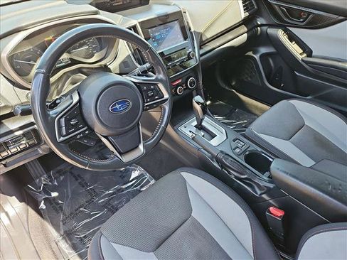 Used 2020 Subaru Crosstrek 2.0i Premium w/ Moonroof Package 2 AWD/4WD image 13