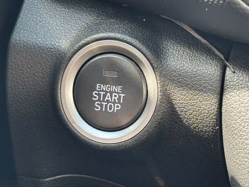 Used 2019 Hyundai Kona SEL AWD/4WD image 15