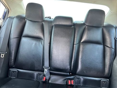 Used 2022 Toyota Corolla LE FWD image 11