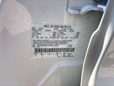 Used 2010 Ford Edge Limited AWD/4WD image 5