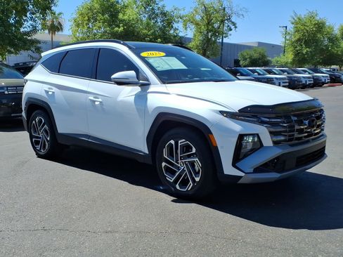 Certified 2025 Hyundai Tucson Limited FWD image 8