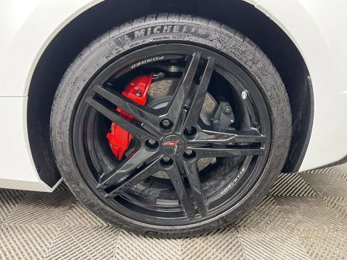 Used 2025 Chevrolet Corvette Stingray Preferred Cpe w/ Adrenaline Red Accent Package RWD image 29
