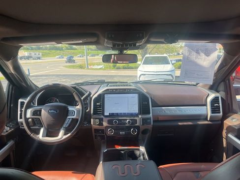 Used 2022 Ford F350 King Ranch w/ King Ranch Ultimate Package AWD/4WD image 5