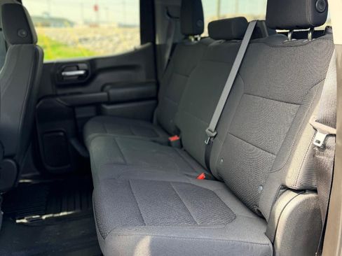 Used 2020 GMC Sierra 1500 4x4 Crew Cab w/ Sierra Value Package image 9