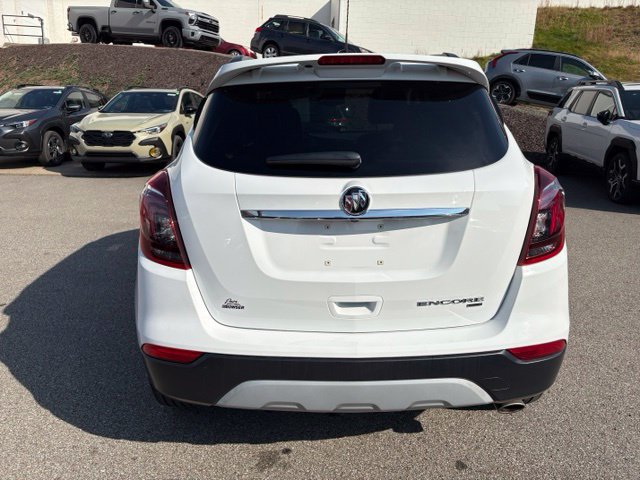 Used 2019 Buick Encore Sport Touring w/ Safety Package AWD/4WD image 4