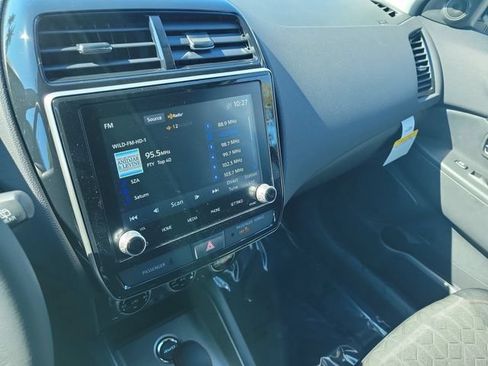 New 2026 Mitsubishi Outlander Sport LE AWD/4WD image 28