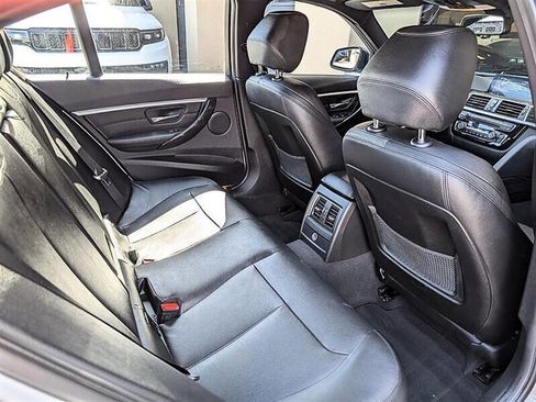 Used 2016 BMW 328i Sedan RWD image 26
