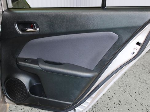 Used 2021 Toyota Prius Prime XLE FWD image 42