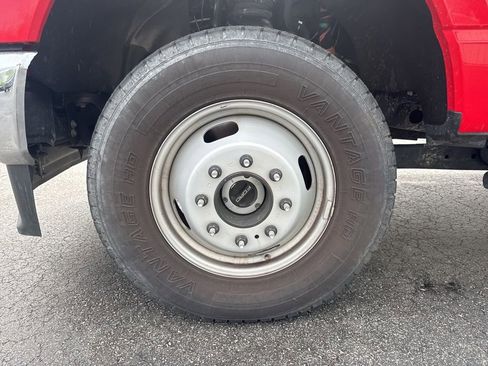 Used 2026 Ford F350 XLT AWD/4WD image 10